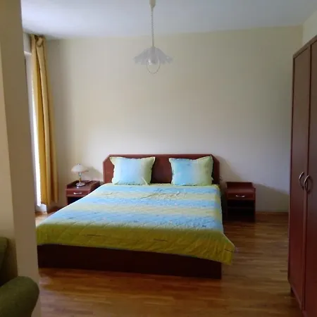 Hotel Forest Spring *